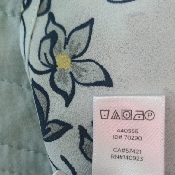 EUC✨ LOFT light blue/aqua women's XL Fleur Tiered Sleeve Top short sleeve blouse - Picture 17 of 17